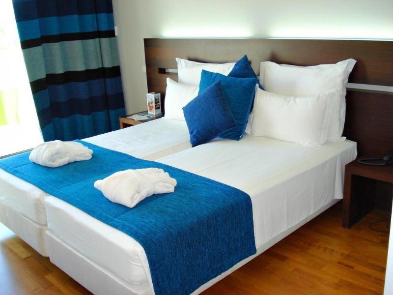 Agua Hotels Mondim De Basto Room photo